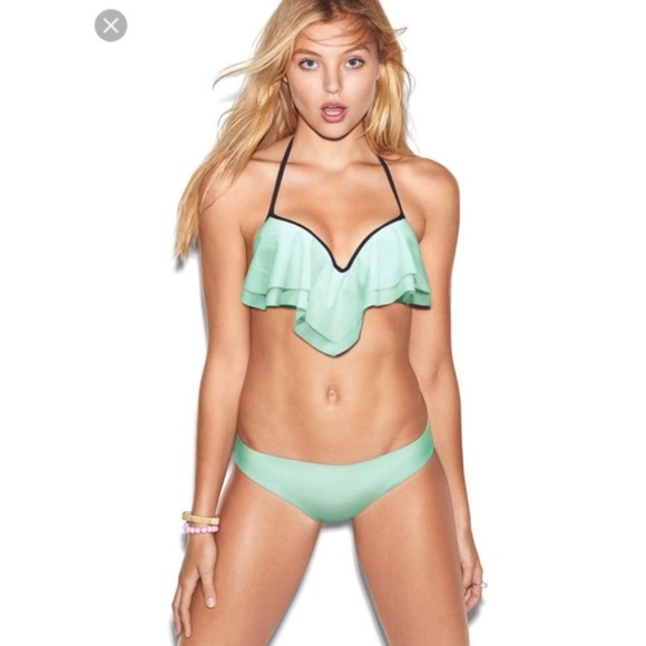 PINK Victoria's Secret Other - Victoria secret pink flounce push up bikini *MINT*